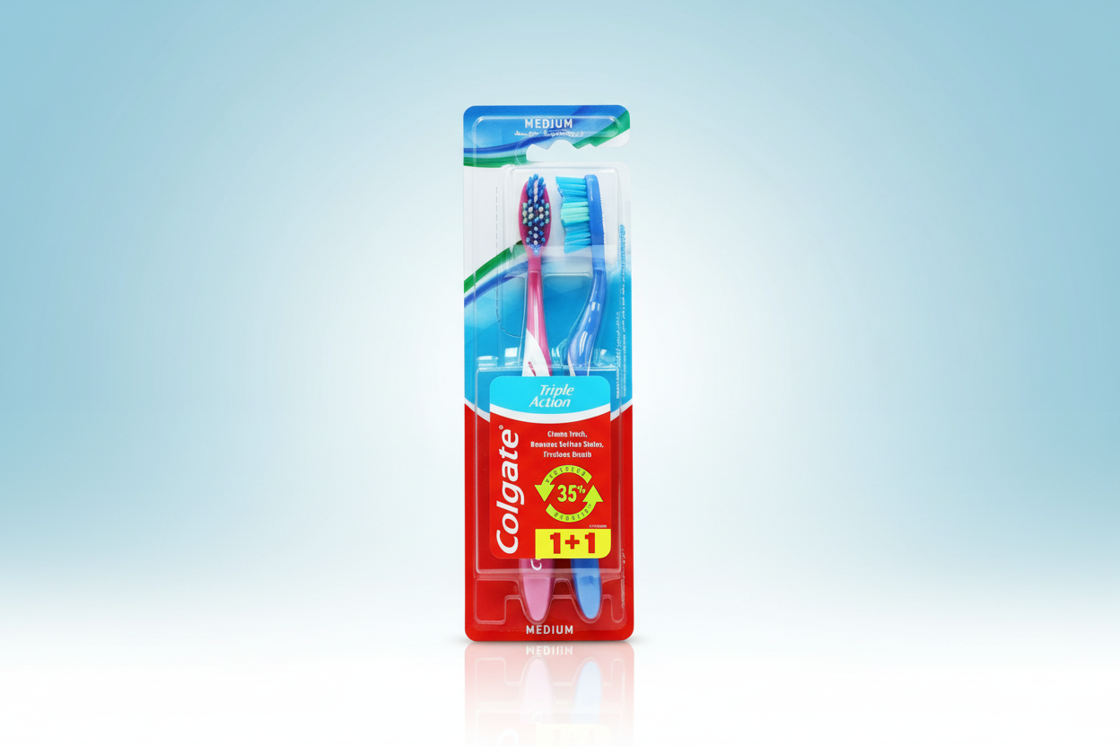 COLGATE TOOTHBRUSH TRIPLE ACTION(D)