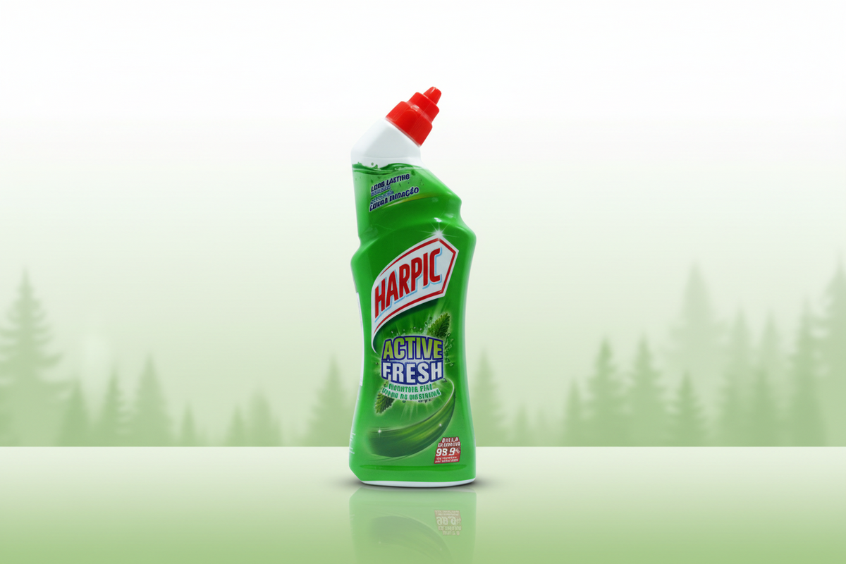 Harpic Active Fresh Mountain Pine 750ML.