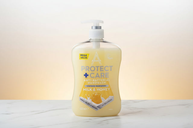 Astonish Handwash Antibac Milk & Honey 600ML